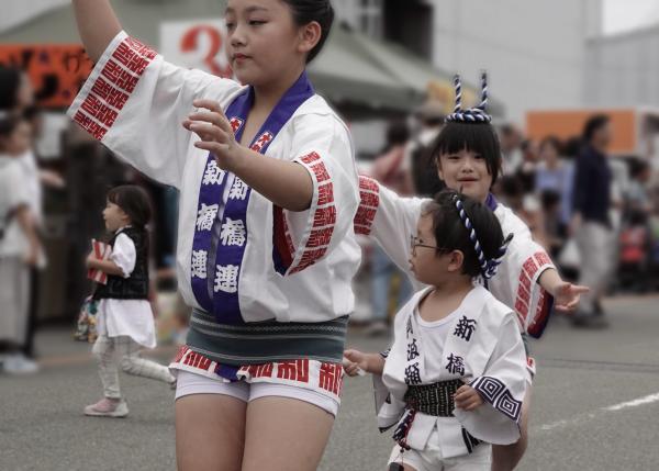 6-可愛い三人組-八代一二