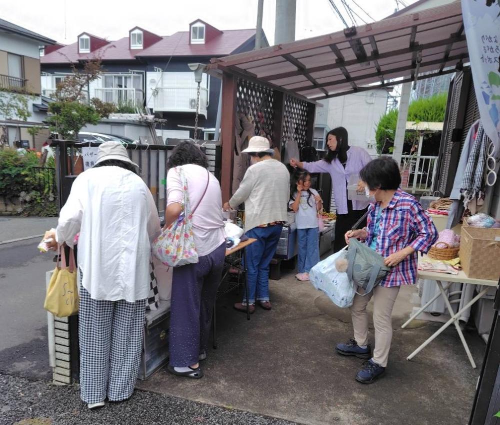 ガレージセール①