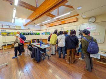 PXL_20260214_043528428