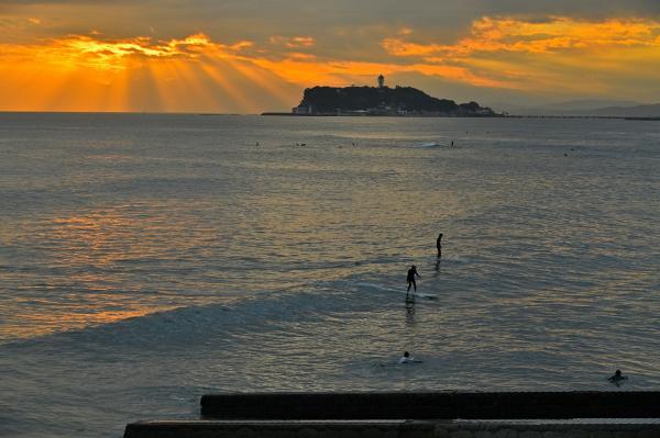 11s-DSC_9170_2→撮影者→池上→タイトル→波静か