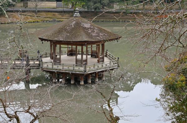 2_1DSC5021_1&rarr;撮影者&rarr;池上&rarr;タイトル&rarr;晩秋の浮御堂