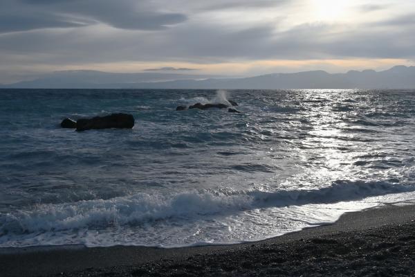 12s-DSC_6405__2&rarr;撮影者&rarr;池上&rarr;タイトル&rarr;冬の海